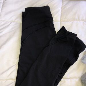 Lululemon black full length leggings with mesh